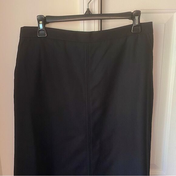 EUC Pendleton Black 100% Virgin Wool Skirt Lined Skirt Size 10 - Picture 2 of 8